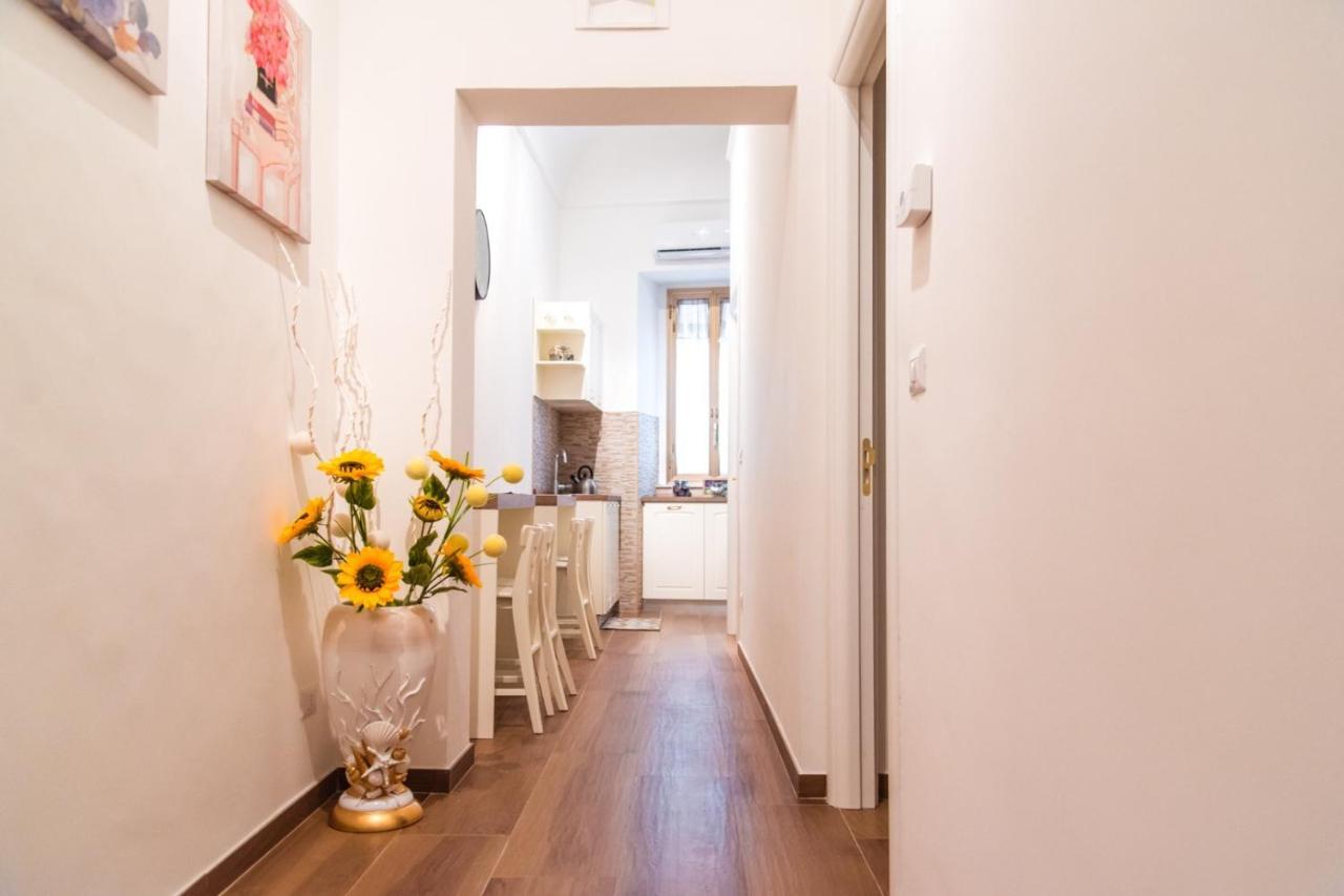 Palazzo Le Travi Hotell Bari Eksteriør bilde