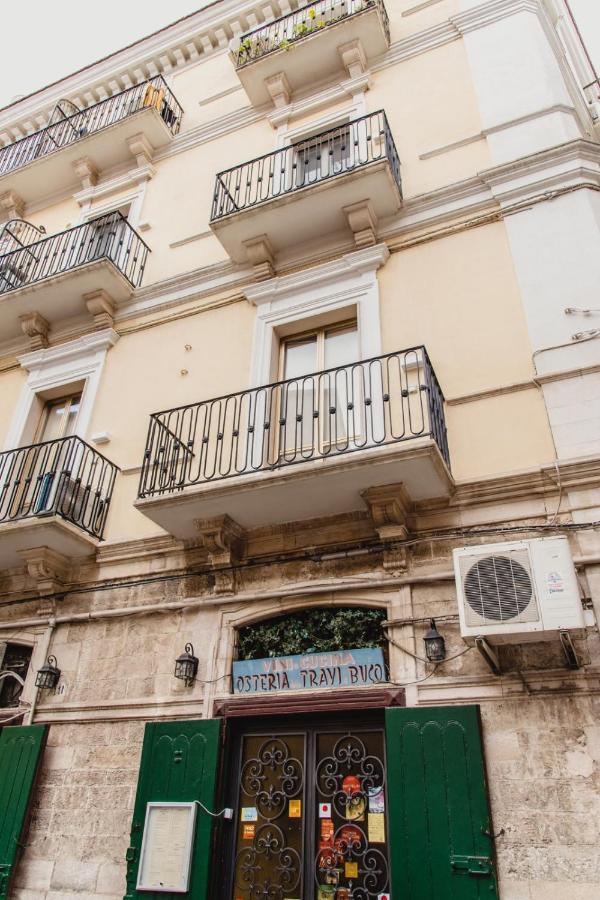 Palazzo Le Travi Hotell Bari Eksteriør bilde