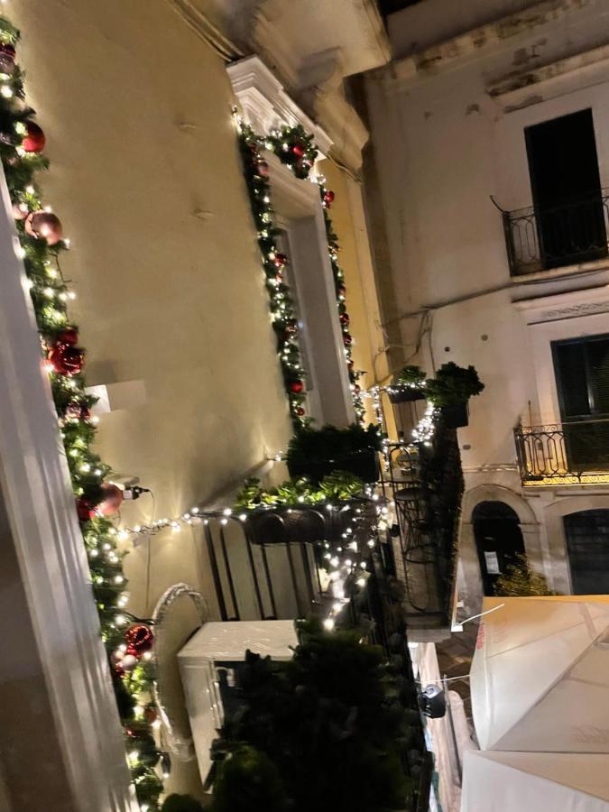 Palazzo Le Travi Hotell Bari Eksteriør bilde