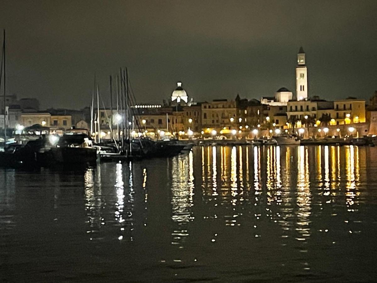 Palazzo Le Travi Hotell Bari Eksteriør bilde